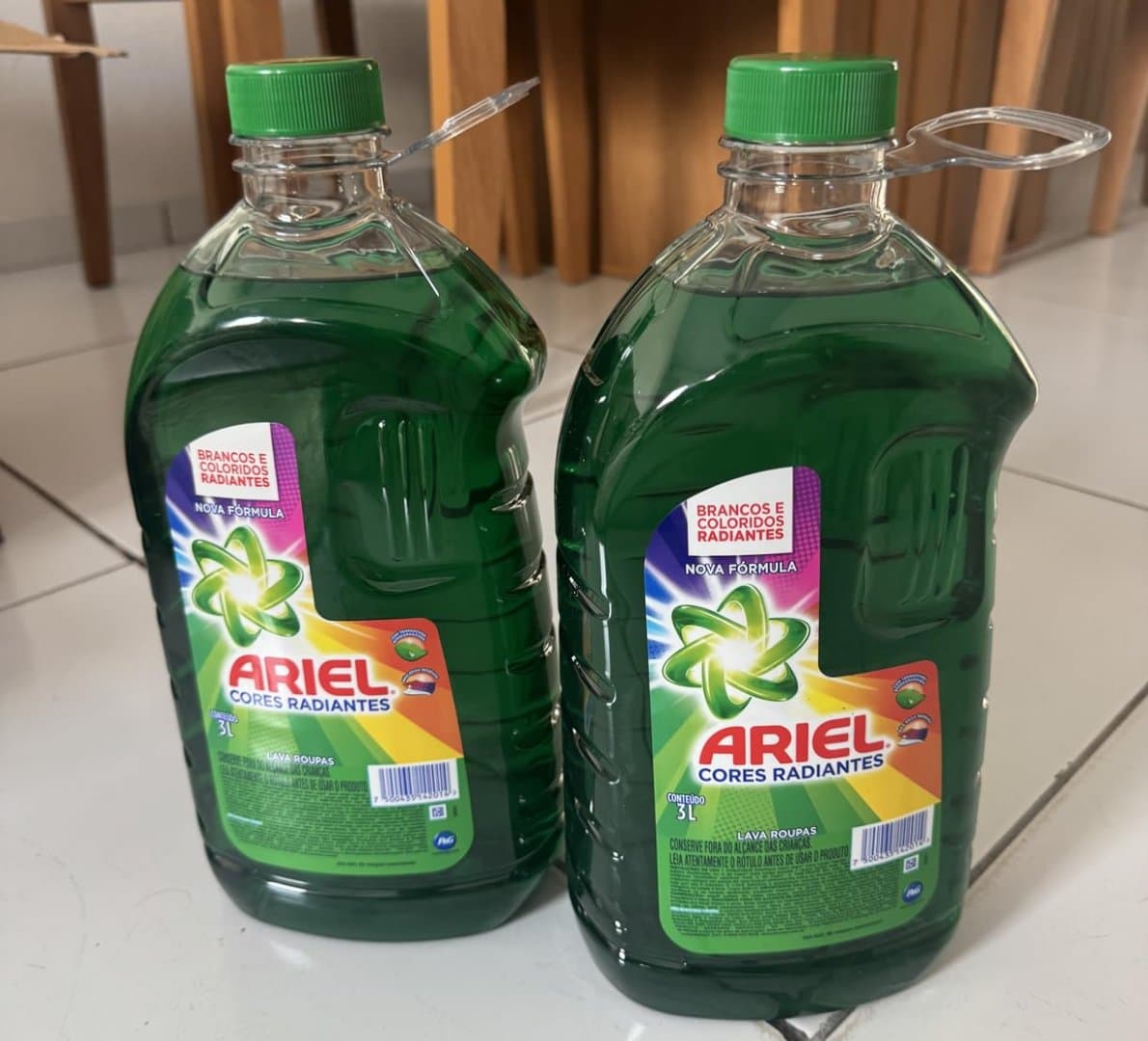Sabão Líquido Ariel 3L Cores Radiantes